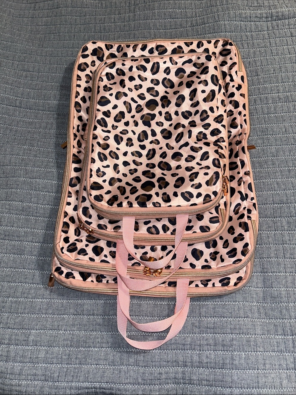Pink Leopard Compression Travel Bags